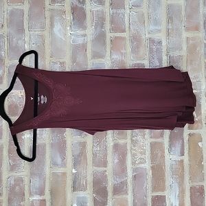 American Eagle Burgundy Tank Top
